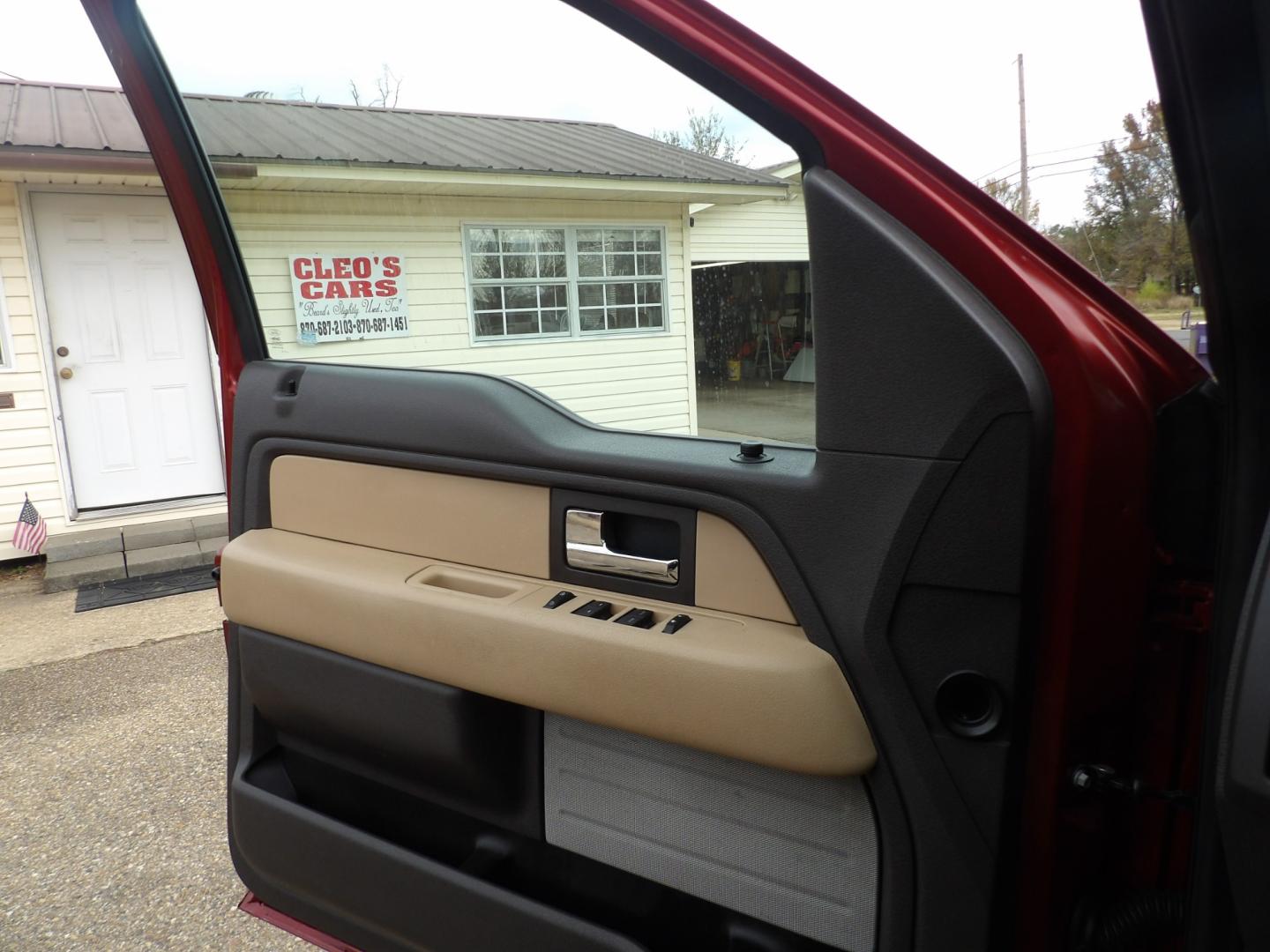 2014 Sunset Pearl /Tan Ford F-150 (1FTFW1ET0EK) , located at 401 First NE, Bearden, AR, 71720, (870) 687-3414, 33.726528, -92.611519 - Photo#7